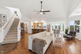 1819 Troon Avenue - Photo 4
