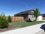 898 Strawberry Lane - Photo 3