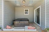 1142 Haskell Street - Photo 23