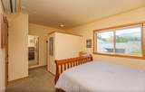 1249 Iowa - Photo 17
