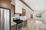 1564 Elgin Avenue - Photo 14