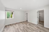 1564 Elgin Avenue - Photo 18