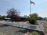 216 Avenue B - Photo 4