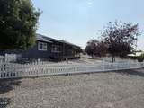 216 Avenue B - Photo 5