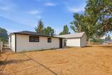2241 Roadway Lane - Photo 40