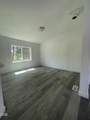 315 Baker Avenue - Photo 23