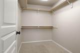 2447 Greenwood Avenue - Photo 19