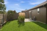 2447 Greenwood Avenue - Photo 24