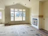 351 Diamond Peak Avenue - Photo 6