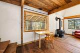 5010 Old Highway 99 - Photo 45