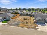 3075 Umpqua Drive - Photo 3