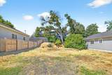 221 Christopher Way - Photo 10
