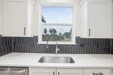 160 Valemont Drive - Photo 16