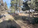 6245 Coopers Hawk Road - Photo 11