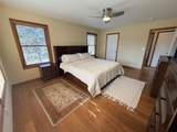 6245 Coopers Hawk Road - Photo 12