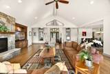 814 Steeple View - Photo 17