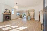 2424 Crossing Drive - Photo 3