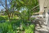 945 Hillview Drive - Photo 45