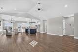 1112 Stanford Avenue - Photo 4