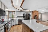 2458 Republic Way - Photo 17