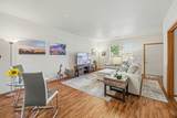 818 Pavilion Place - Photo 11
