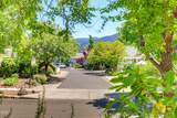 832 Pavilion Place - Photo 22