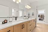 3890 Petrosa Avenue - Photo 8