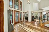 2583 Oak View Circle - Photo 4