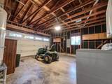 1921 Regina Way - Photo 19