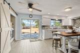728 Valley View - Photo 18