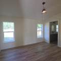 5250 Redwood Avenue - Photo 17