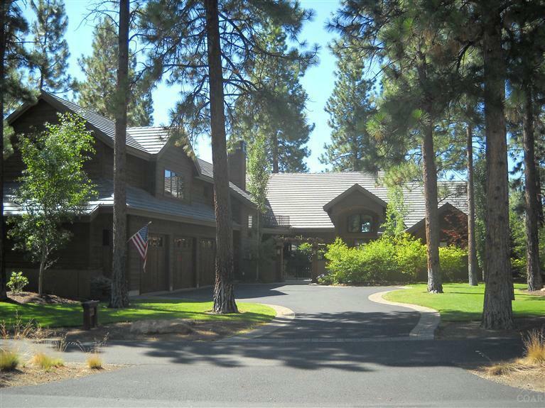 19333 NW Soda Springs Drive, Bend, OR 97702 (MLS #201106665) :: Birtola Garmyn High Desert Realty