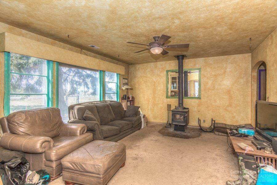 3626 Northwest Way, Redmond, OR 97756 (MLS 201602988) Fred Real