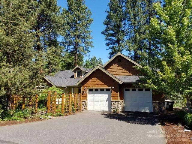 956 E Creekside Court, Sisters, OR 97759 (MLS #201605637) :: Birtola Garmyn High Desert Realty