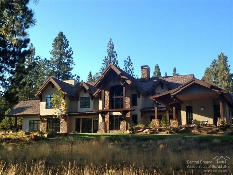 18780 Macalpine Loop, Bend, OR 97702 (MLS #201606530) :: Birtola Garmyn High Desert Realty