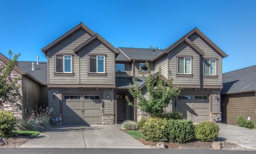 60303 Addie Triplett Loop, Bend, OR 97702 (MLS #201608457) :: Birtola Garmyn High Desert Realty