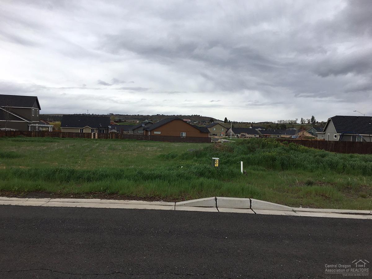 245 Begonia Street - Photo 1