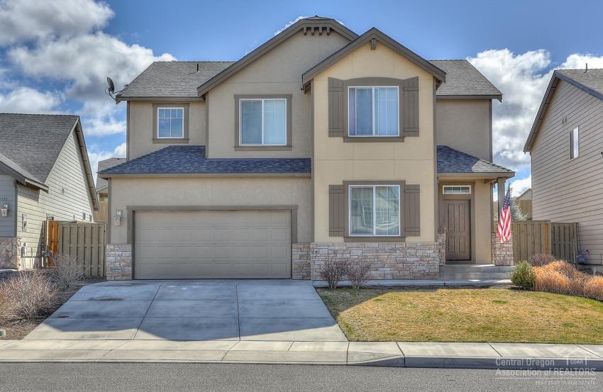 2730 49th Street - Photo 1