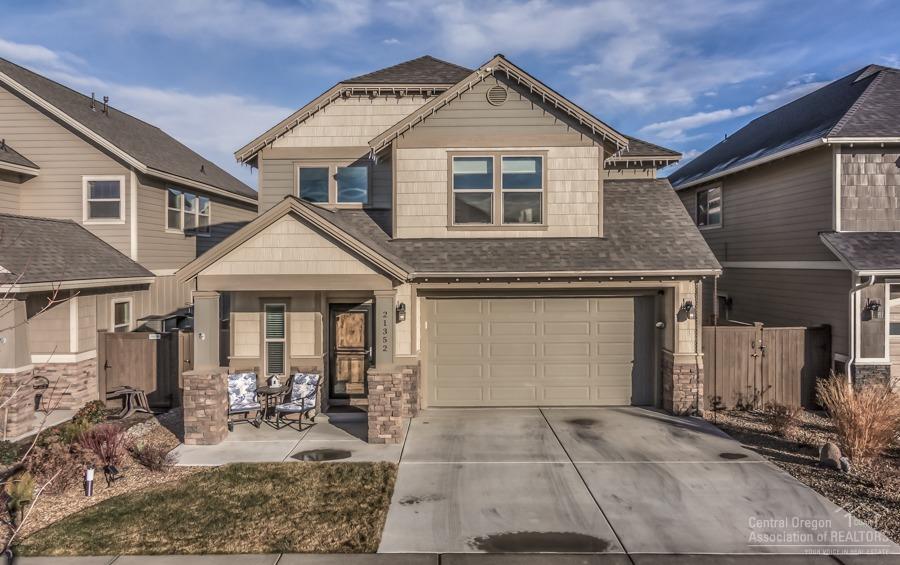 21352 Evelyn Place - Photo 1