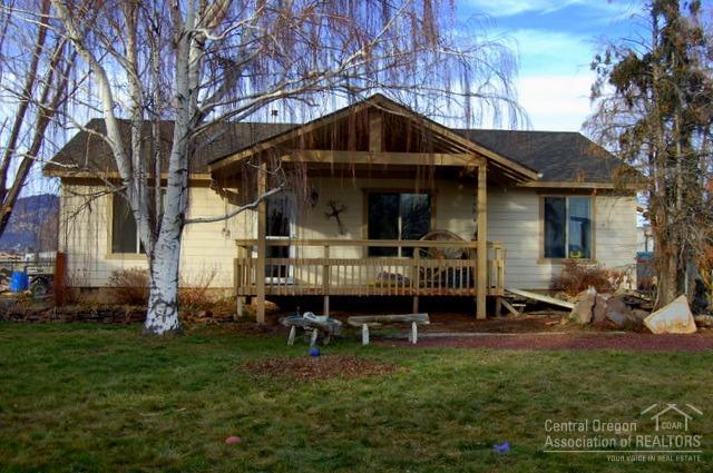 4715 Charles Road - Photo 1