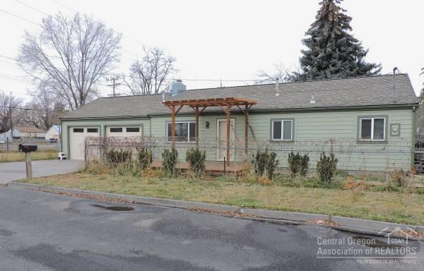 113 2nd Street - Photo 1