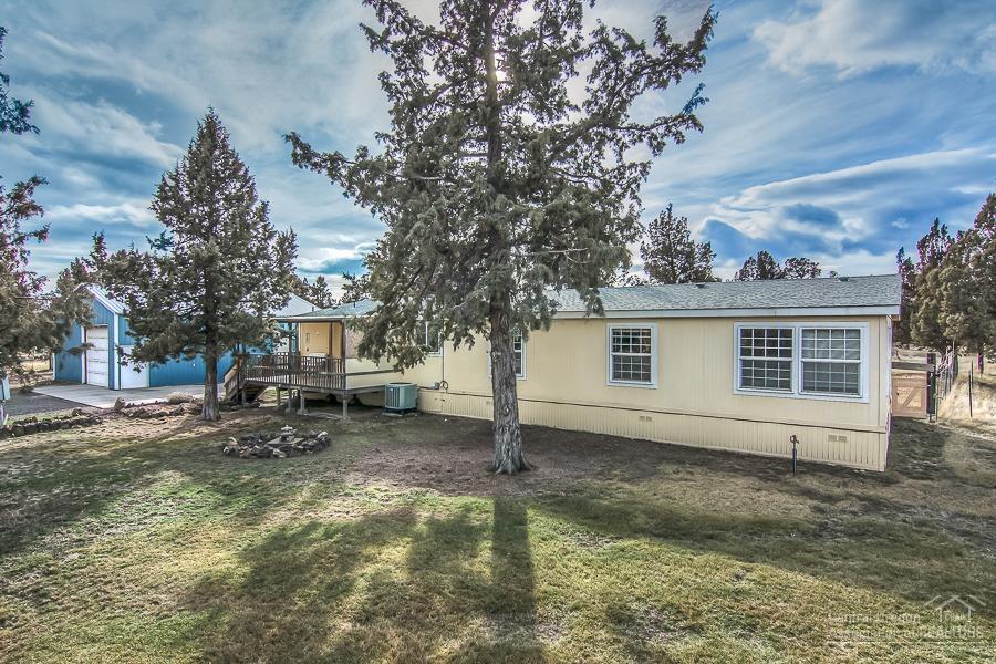 7495 Sparrow Drive - Photo 1