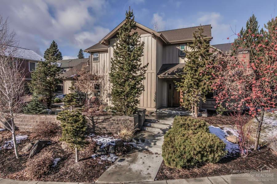 61481 Linton Loop - Photo 1