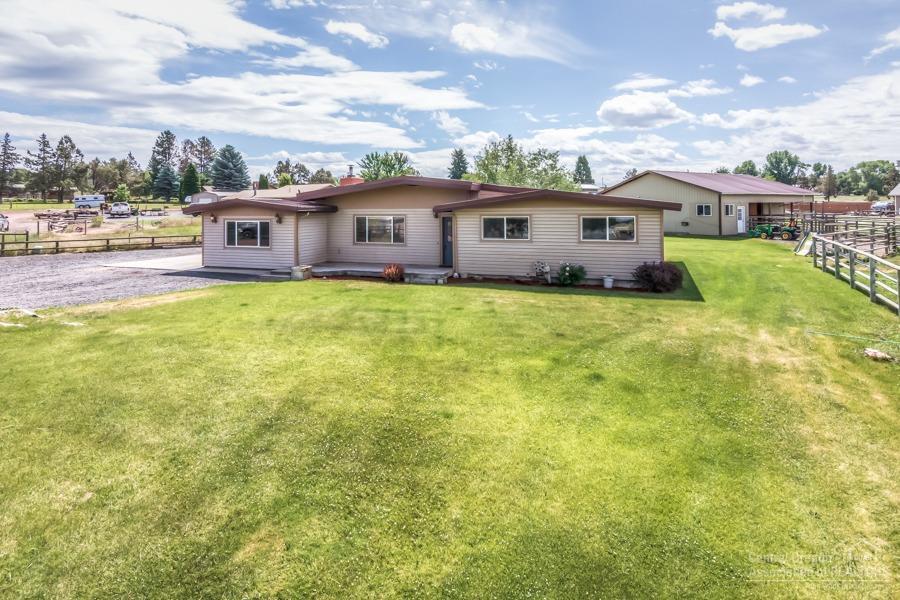 1160 Newell Avenue - Photo 1