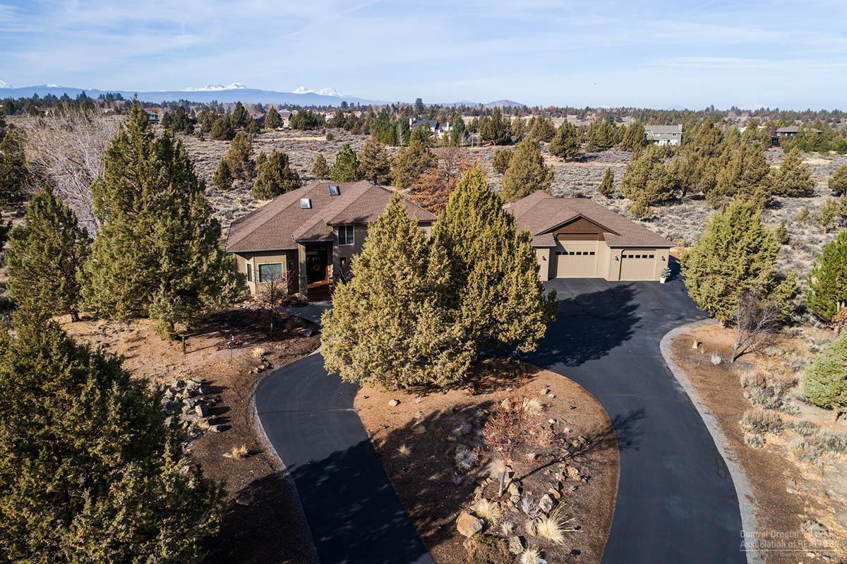 61275 Lane Knolls Court - Photo 1