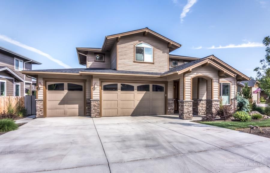60871 Garrison Drive - Photo 1