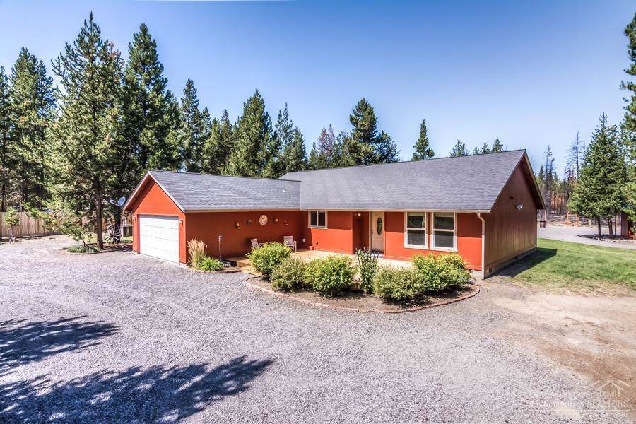 53049 Loop Drive - Photo 1