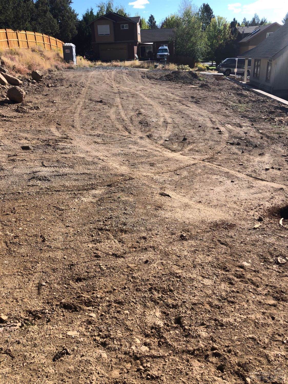 2347 Awbrey - Photo 1