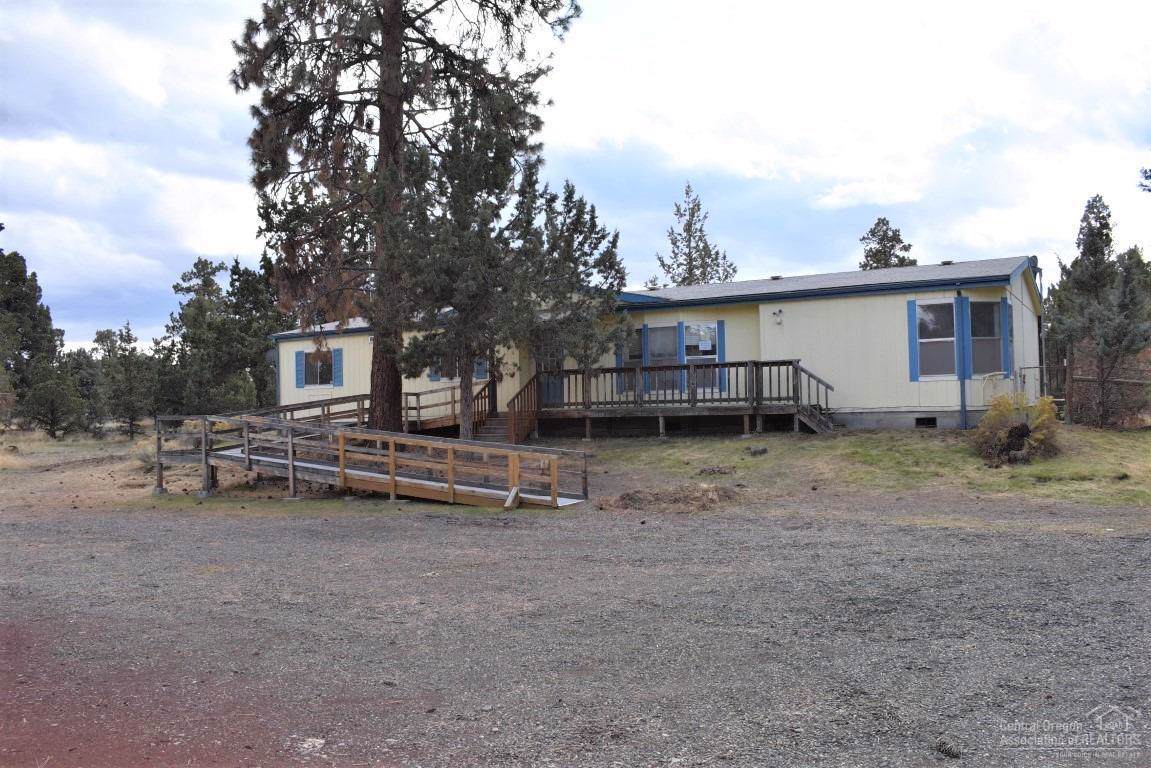 5600 Butler Avenue - Photo 1