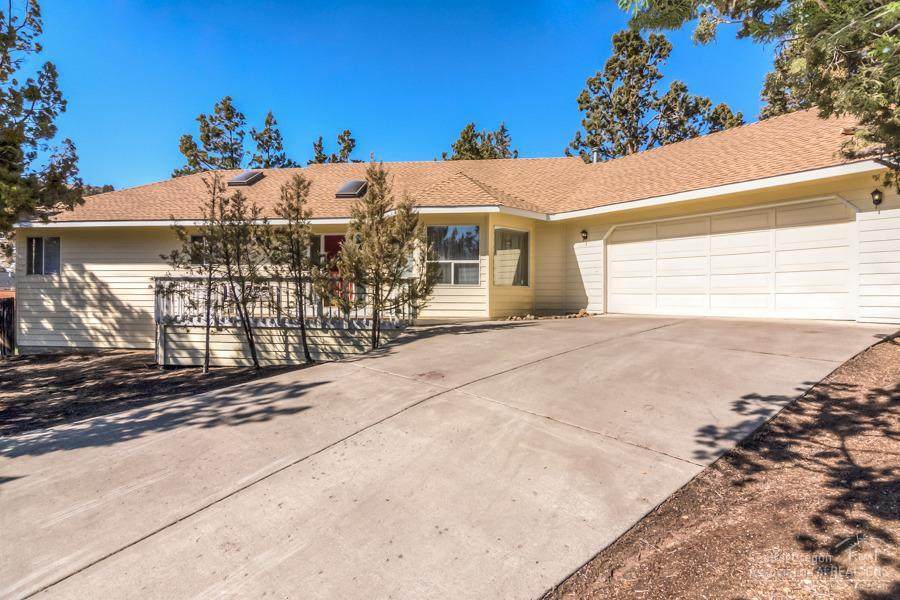 1631 Cliff Drive - Photo 1